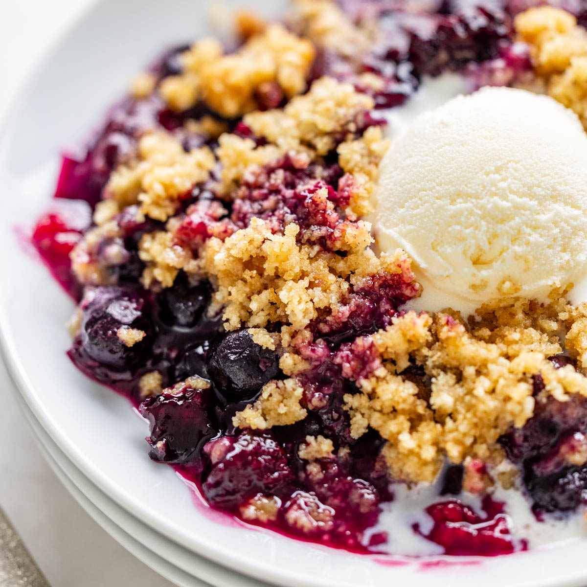 Mixed berry crumble.